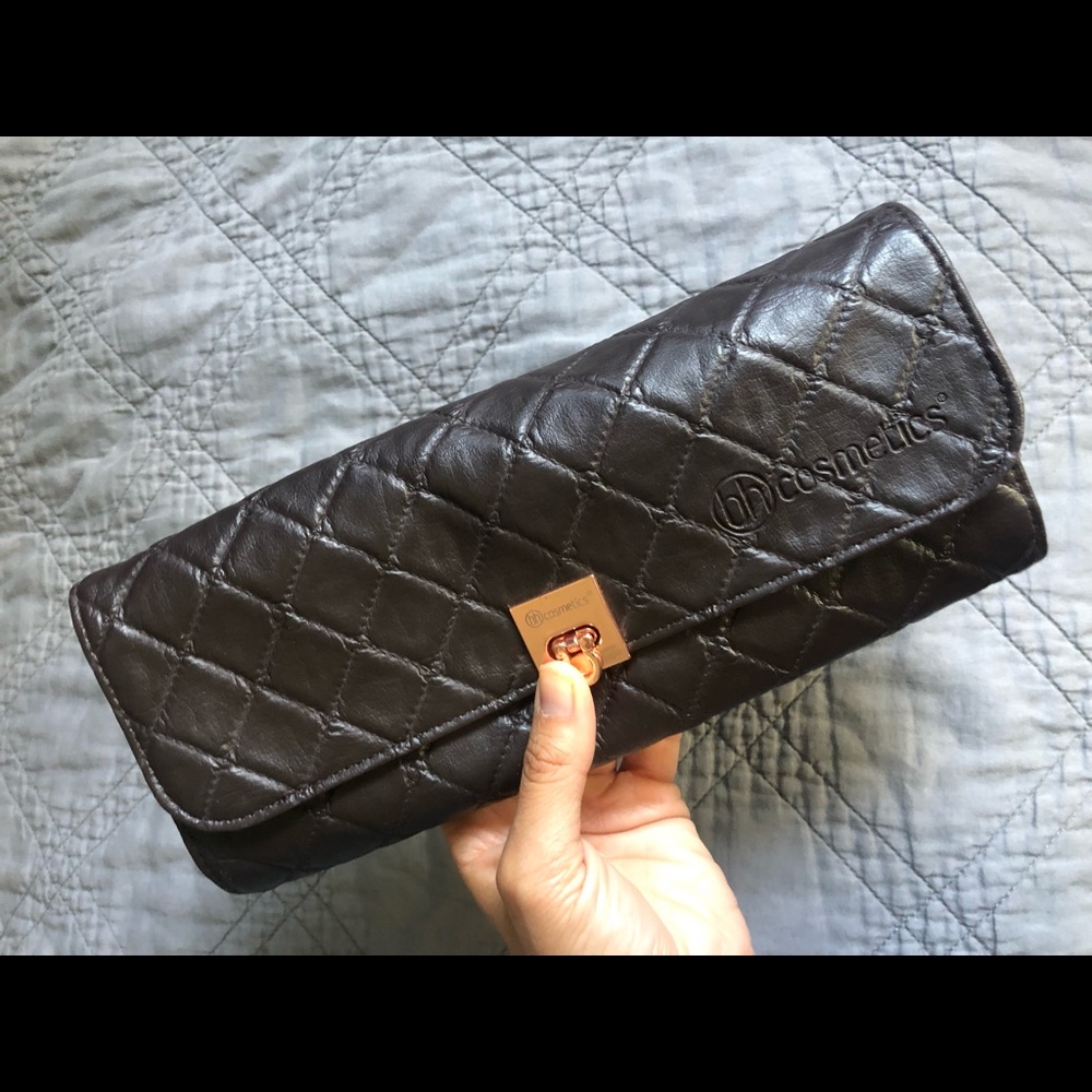 BH cosmetics brush case